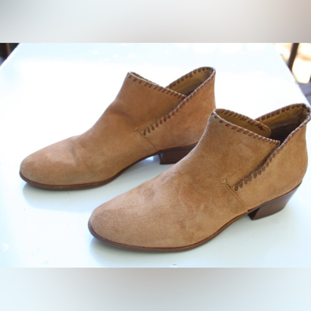 Jack Rogers ankle boots Made